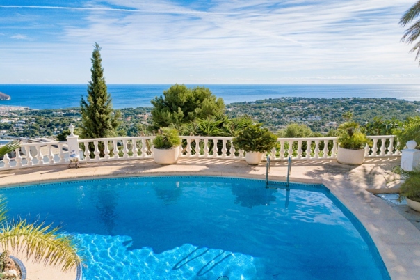 3 bed villa in Moraira