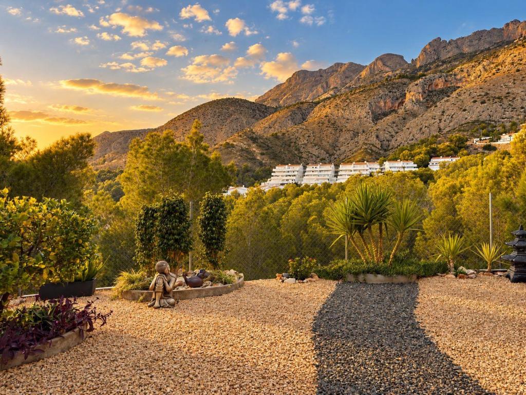 3 bed villas in Altea