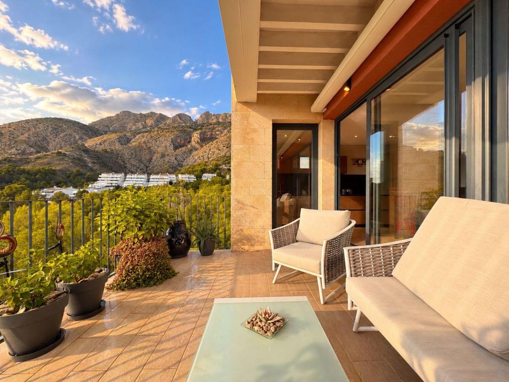 3 bed villas in Altea