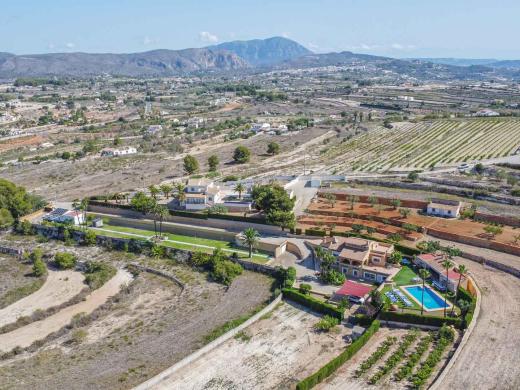8 bed villa in Benissa