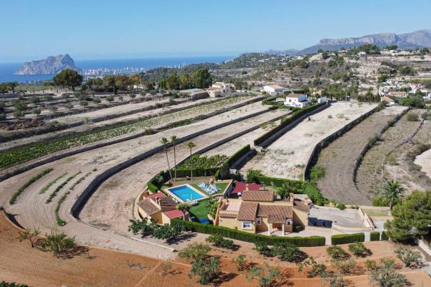 8 bed villa in Benissa