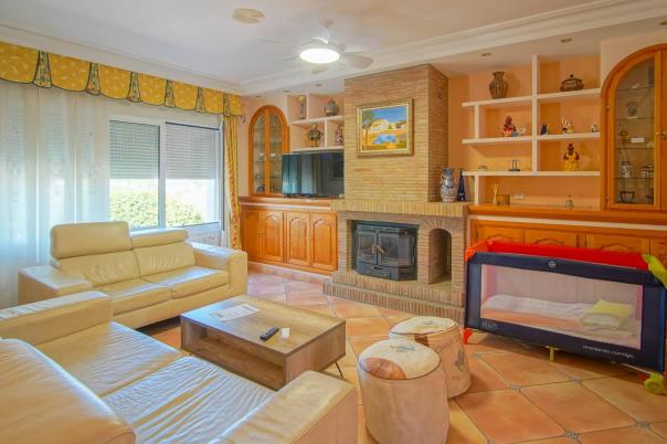 8 bed villa in Benissa