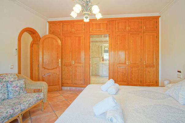 8 bed villa in Benissa