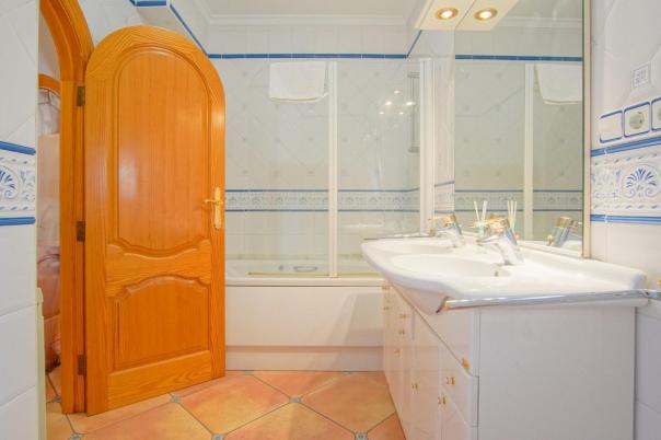 8 bed villa in Benissa