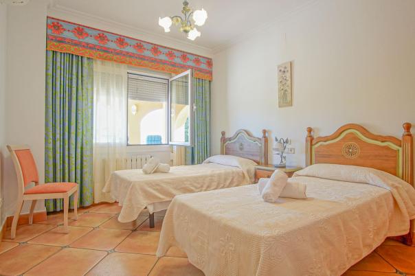 8 bed villa in Benissa