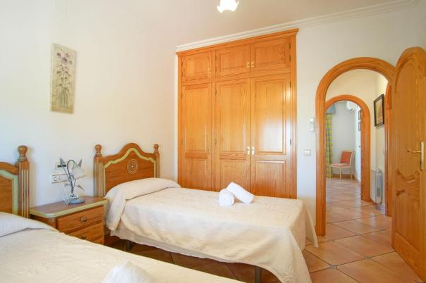 8 bed villa in Benissa