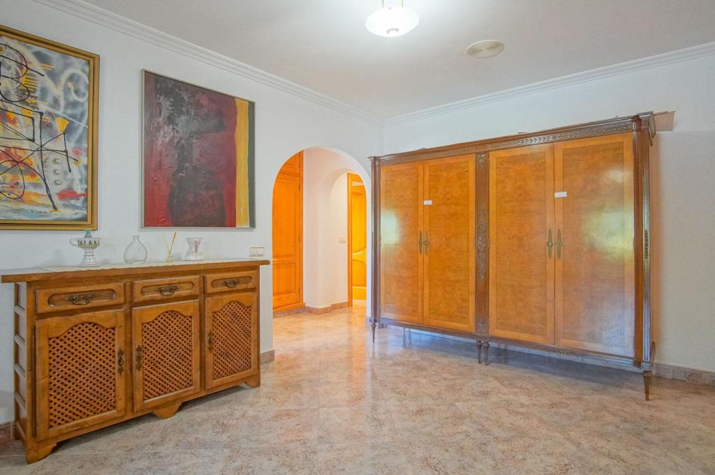 8 bed villa in Benissa