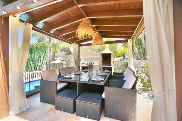 4 bed villas in Moraira