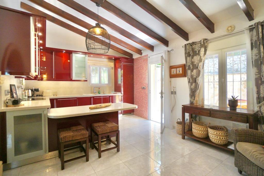 4 bed villas in Moraira