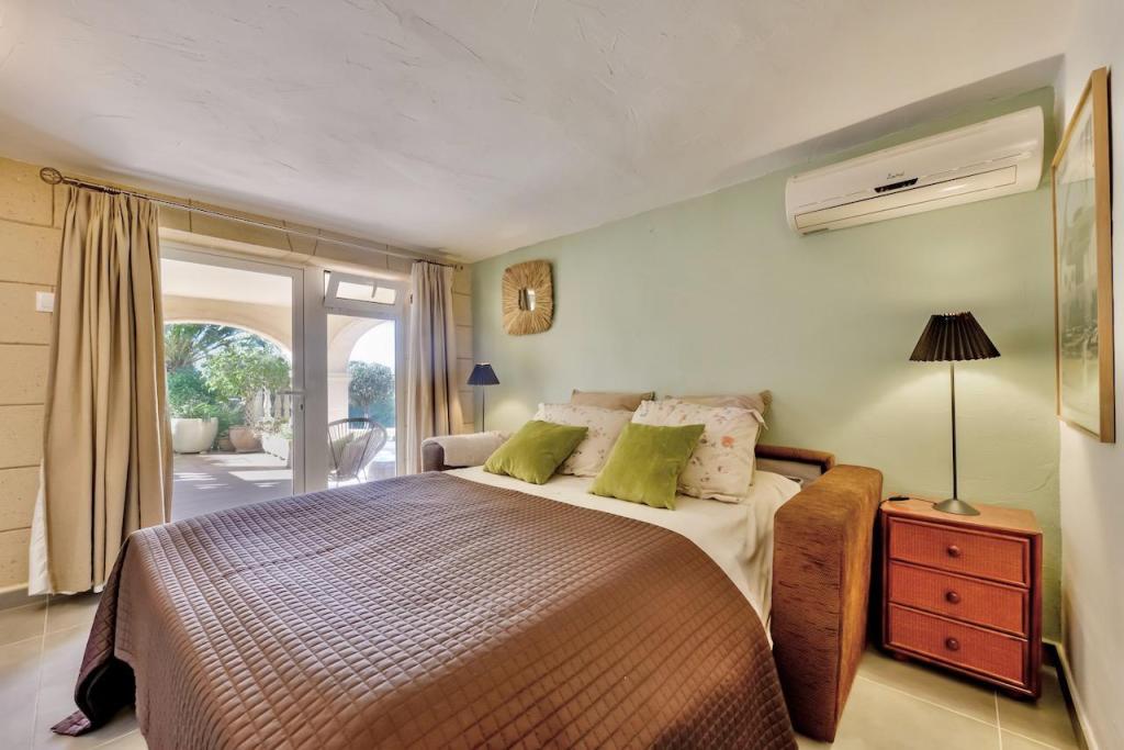 4 bed villas in Moraira