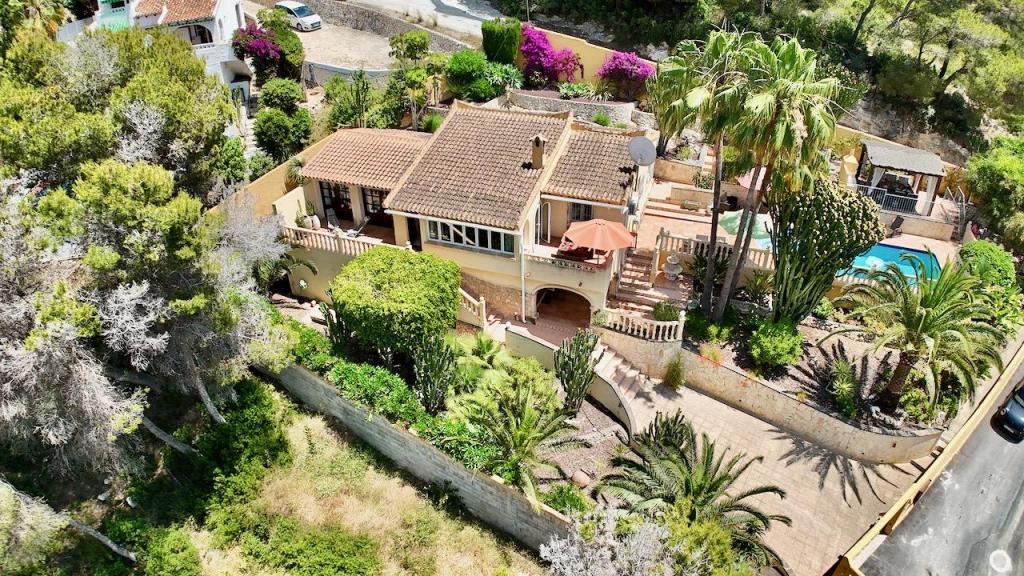 4 bed villas in Moraira