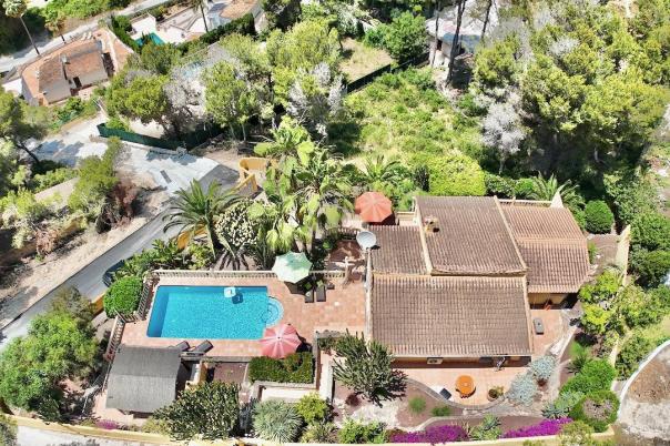 4 bed villas in Moraira