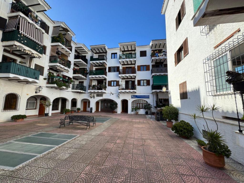 2 bed apartment in Moraira