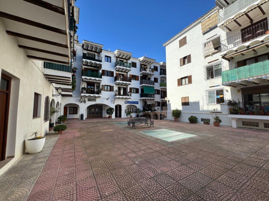 2 bed apartment in Moraira