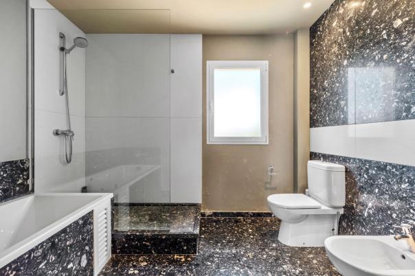 4 bed villa in Albir