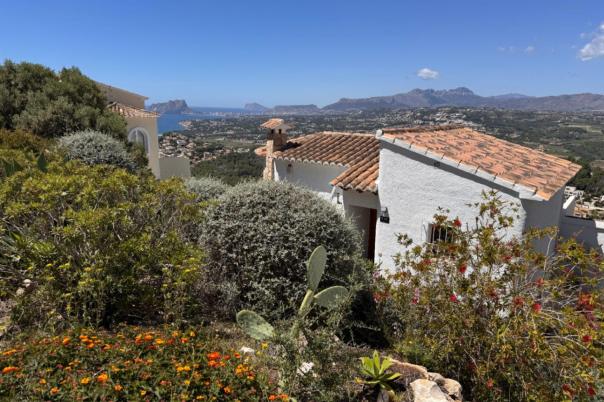 2 bed villa in Benitachell