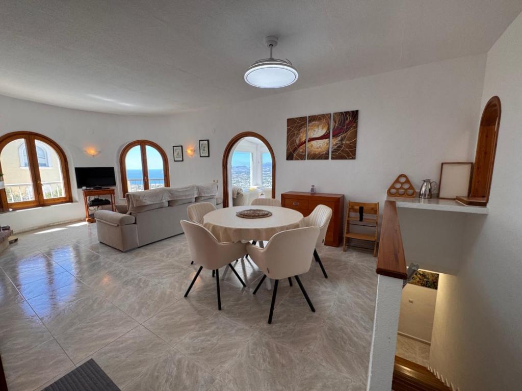 2 bed villa in Benitachell