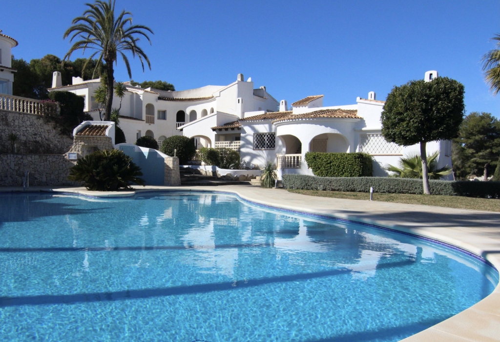 2 bed semi detached villa in Moraira