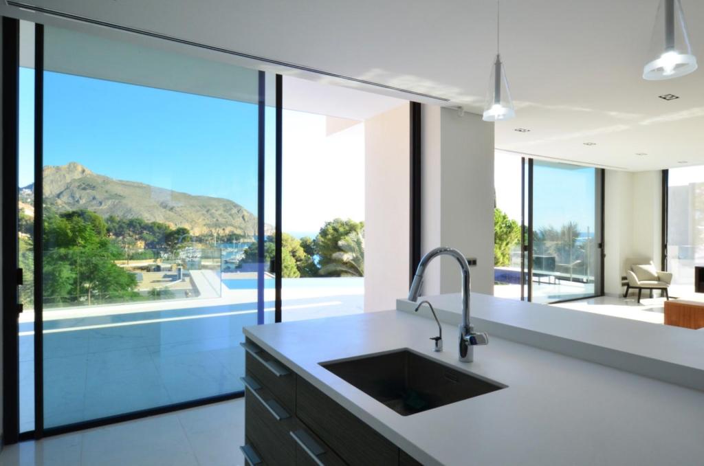 4 bed villa in Altea