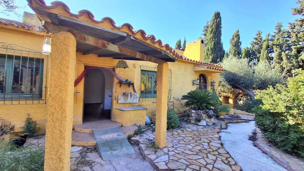 5 bed chalet in Mutxamel
