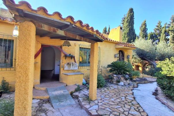 5 bed chalet in Mutxamel