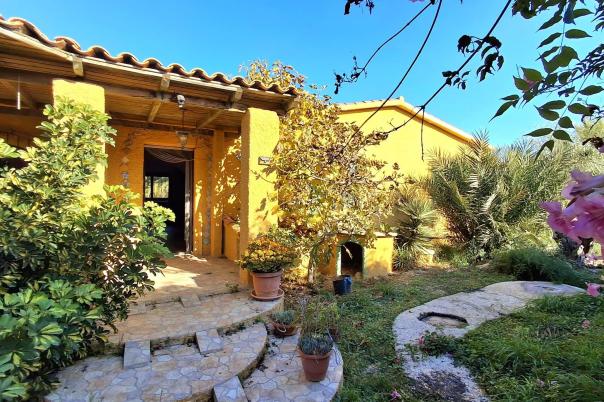 5 bed chalet in Mutxamel