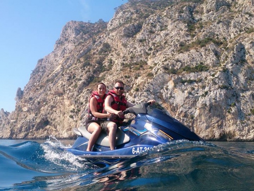 TSUNAMI Jet Ski & Watersports