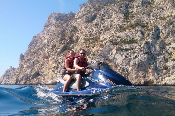 TSUNAMI Jet Ski & Watersports