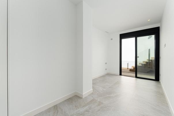 4 bed villa in Finestrat