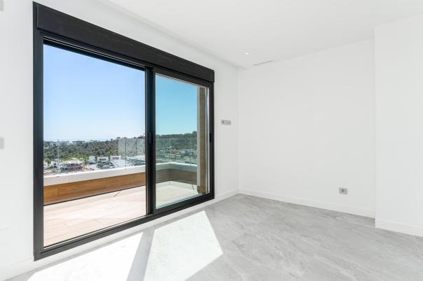 4 bed villa in Finestrat