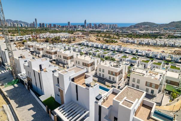 4 bed villa in Finestrat