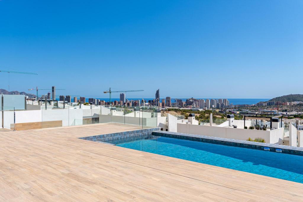 4 bed villa in Finestrat