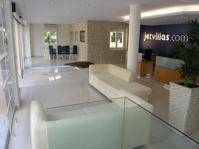 Jet Villas - Real Estate, Rentals & Construction