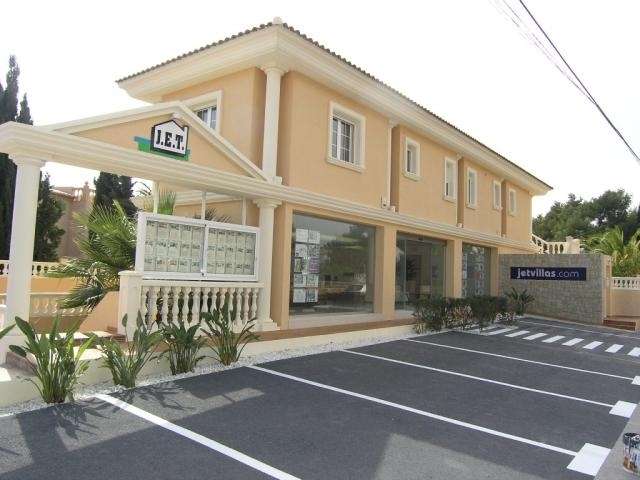 Jet Villas - Real Estate, Rentals & Construction