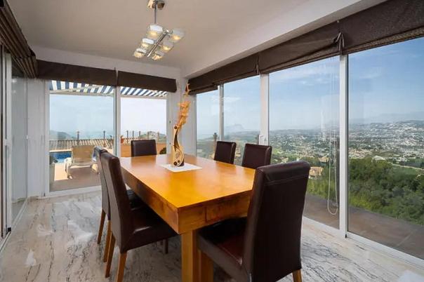 3 bed villa in Moraira