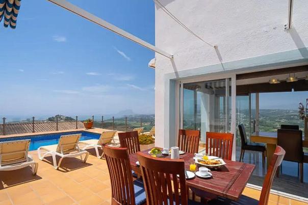 3 bed villa in Moraira