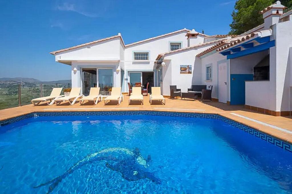 3 bed villa in Moraira