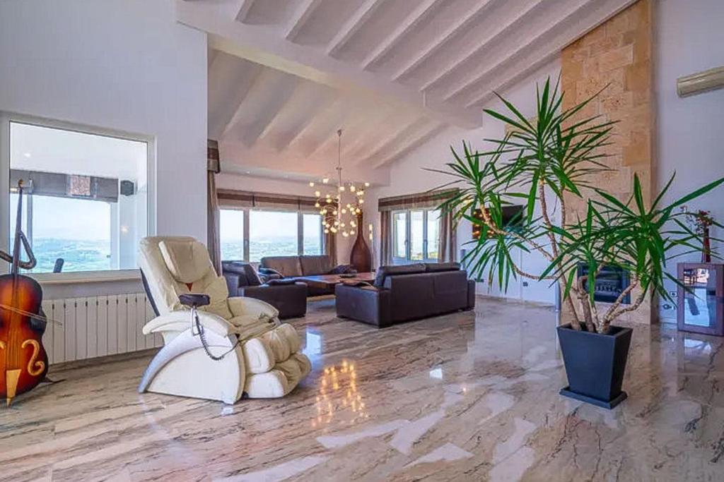 3 bed villa in Moraira