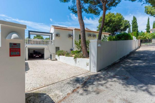 3 bed villa in Moraira