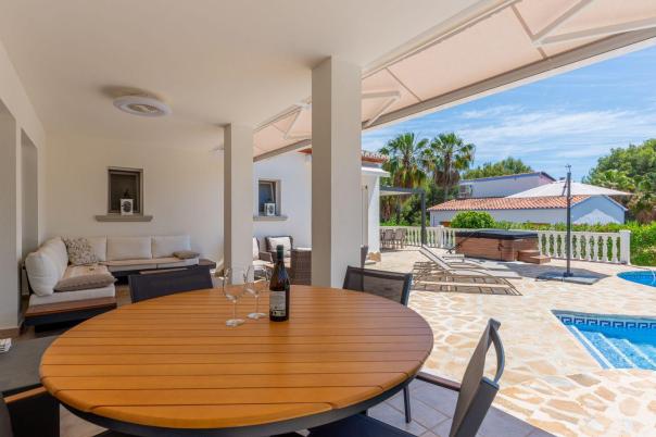 3 bed villa in Moraira