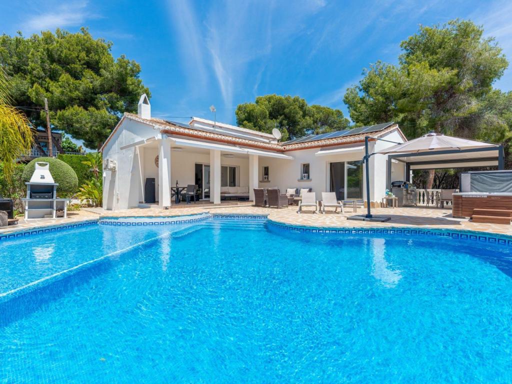 3 bed villa in Moraira