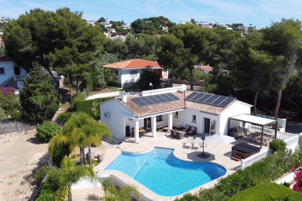 3 bed villa in Moraira