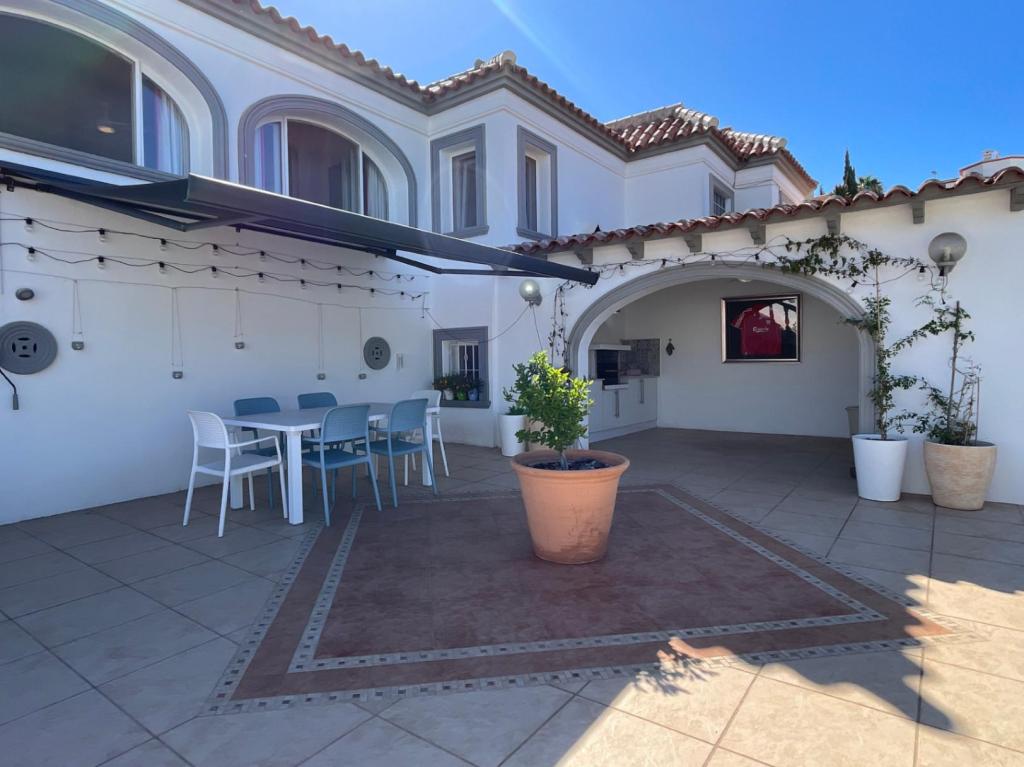 5 bed villa in Moraira