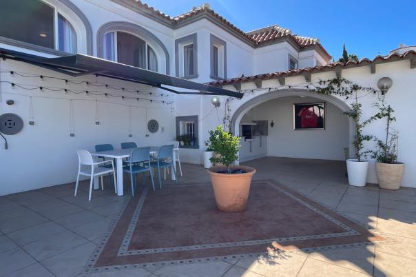 5 bed villa in Moraira