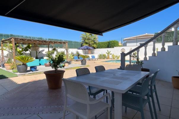 5 bed villa in Moraira