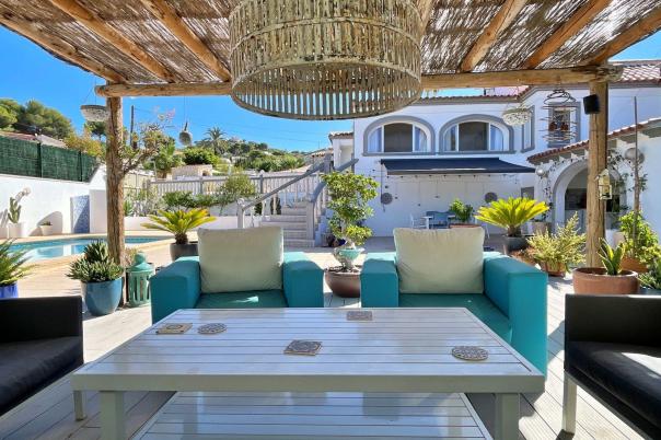 5 bed villa in Moraira