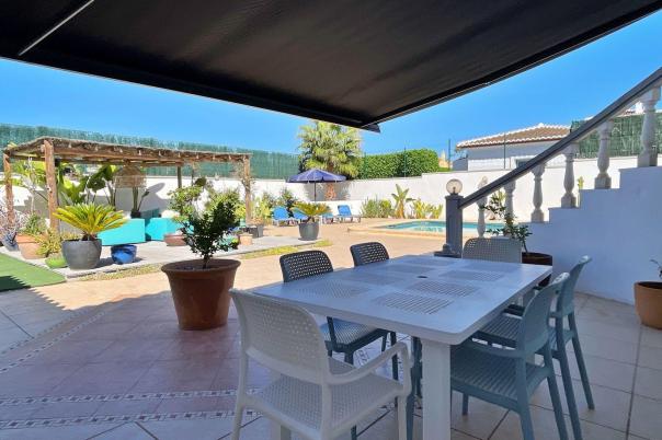 5 bed villa in Moraira