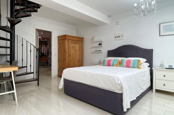 5 bed villa in Moraira