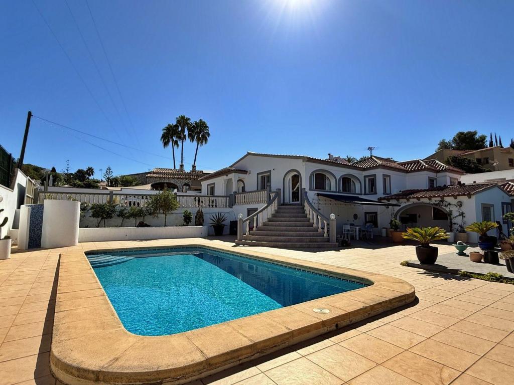 5 bed villa in Moraira