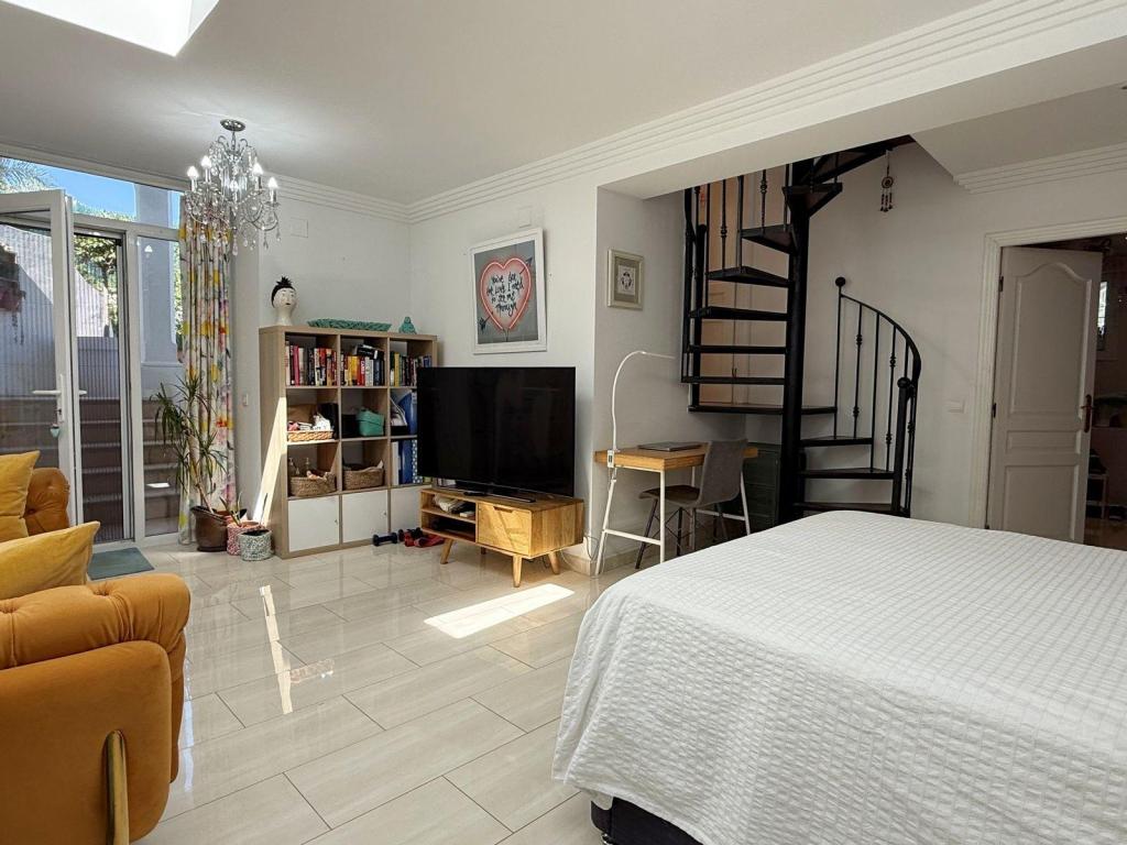5 bed villa in Moraira